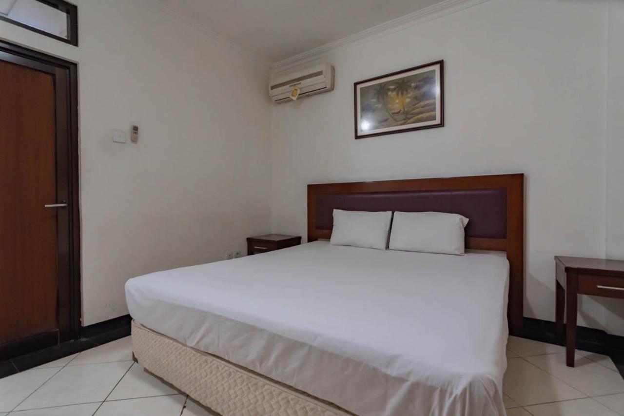 Reddoorz Plus At Buah Batu Bandung Exterior photo